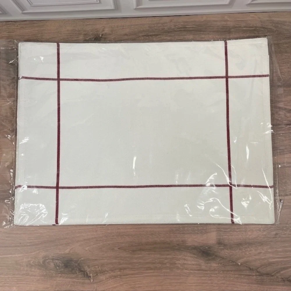 Pampered Chef White & Cranberry Window Pane Placemat Napkin Set of‎ 4 NIP